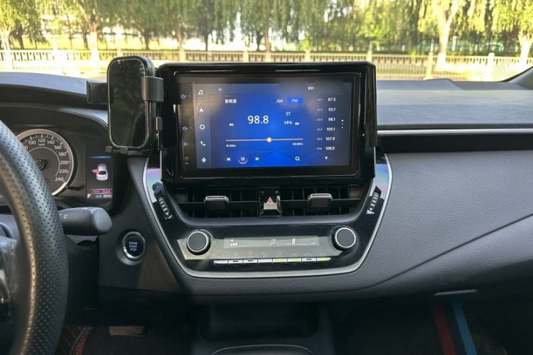 Used Toyota Levin 2022 185T CVT Luxury Edition Audio And AC Panel
