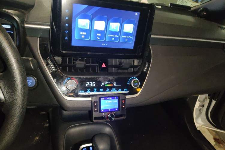 Used Toyota Levin 2022 Dual-Motor 1.8H E-CVT Leading Edition Audio And AC Panel