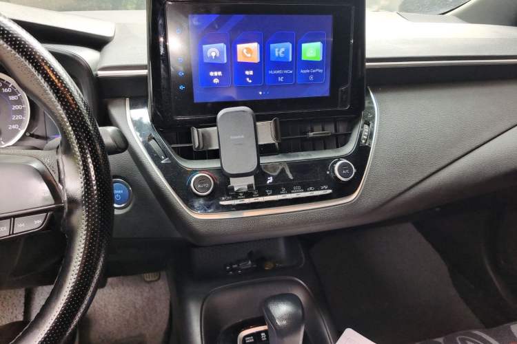 Used Toyota Levin 2022 Dual-Motor 1.8H E-CVT Progressive Edition Audio And AC Panel