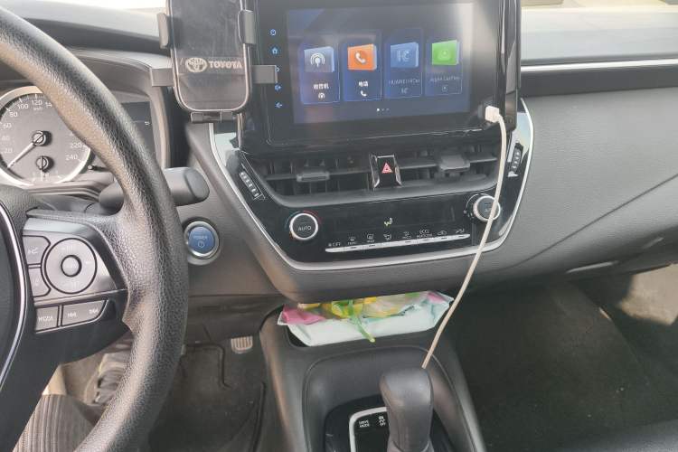 Used Toyota Levin 2022 Dual-Motor 1.8H E-CVT Leading Edition Audio And AC Panel