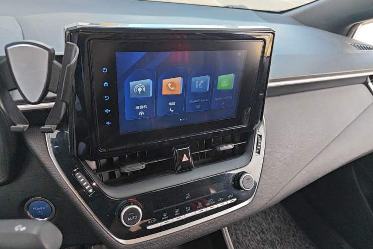 Used Toyota Levin 2022 Dual-Motor 1.8H E-CVT Leading Edition Audio And AC Panel