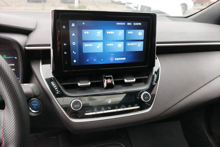 Used Toyota Levin 2022 Dual-Engine 1.8H E-CVT Luxury Edition Audio And AC Panel