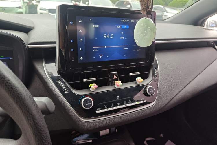 Used Toyota Levin 2022 Dual-Motor 1.8H E-CVT Sport Edition Audio And AC Panel