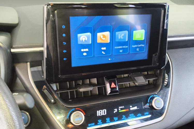 Used Toyota Levin 2022 Dual-Motor 1.8H E-CVT Leading Edition Audio And AC Panel