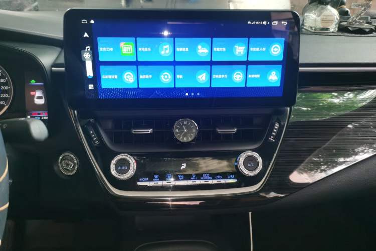 Used Toyota Levin 2022 Dual-Motor 1.8H E-CVT Sport Edition Audio And AC Panel