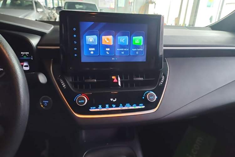 Used Toyota Levin 2022 Dual-Motor 1.8H E-CVT Leading Edition Audio And AC Panel