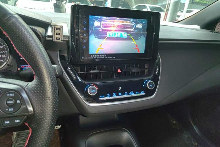 Used Toyota Levin 2022 Dual-Motor 1.8H E-CVT Leading Edition Audio And AC Panel