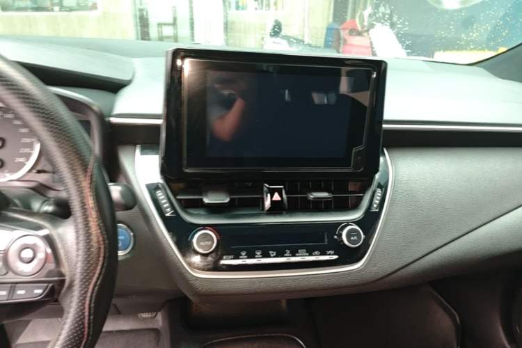 Used Toyota Levin 2022 Dual-Motor 1.8H E-CVT Leading Edition Audio And AC Panel