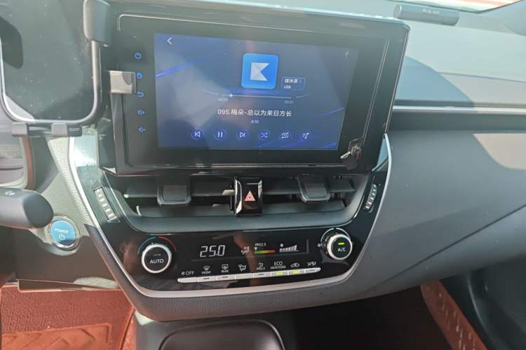 Used Toyota Levin 2022 Dual-Motor 1.8H E-CVT Leading Edition Audio And AC Panel