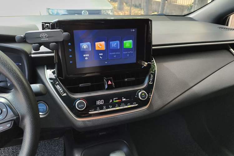 Used Toyota Levin 2022 Dual-Motor 1.8H E-CVT Leading Edition Audio And AC Panel