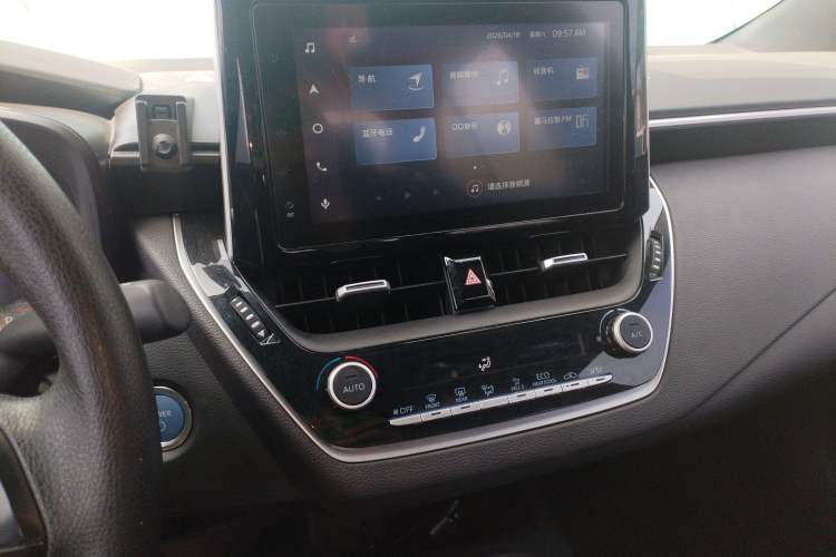 Used Toyota Levin 2022 Dual-Engine 1.8H E-CVT Luxury Edition Audio And AC Panel