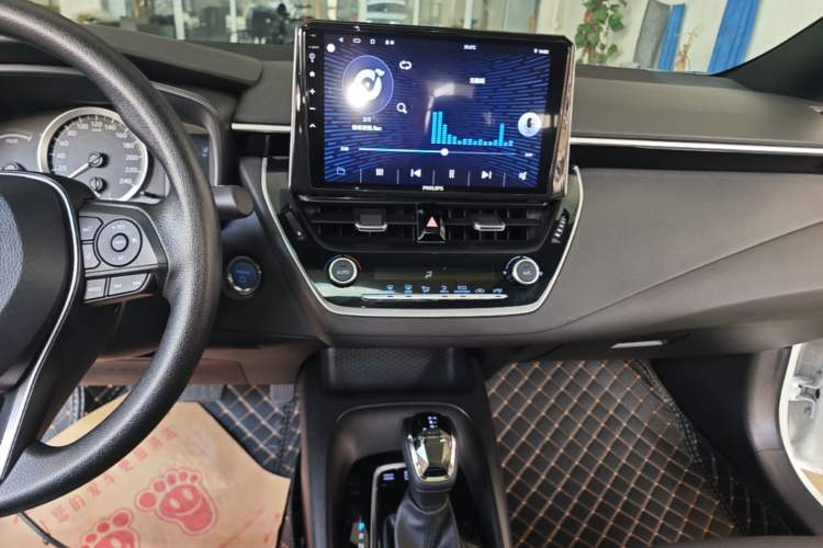 Used Toyota Levin 2022 Dual-Engine 1.8H E-CVT Luxury Edition Audio And AC Panel
