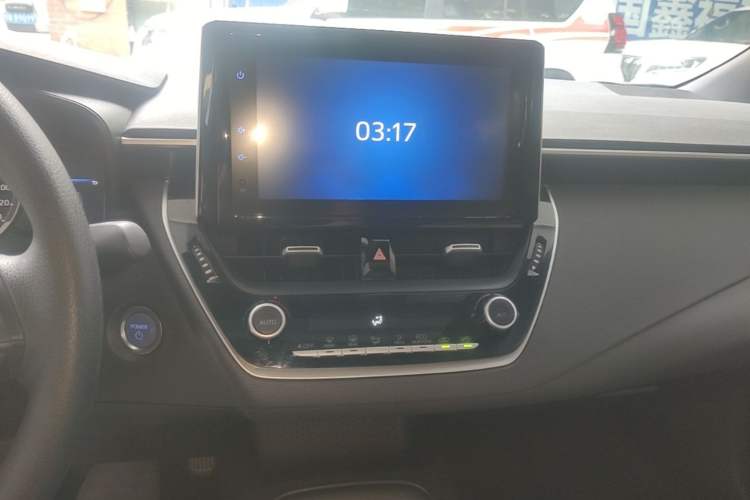 Used Toyota Levin 2022 Dual-Engine 1.8H E-CVT Luxury Edition Audio And AC Panel
