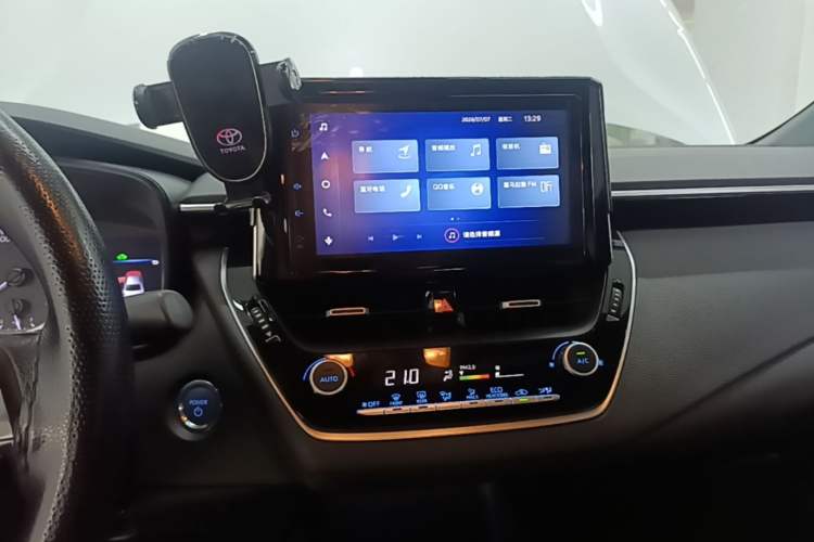 Used Toyota Levin 2022 Dual-Engine 1.8H E-CVT Luxury Edition Audio And AC Panel