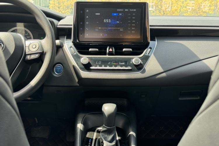 Used Toyota Levin 2022 Dual-Engine 1.8H E-CVT Luxury Edition Audio And AC Panel