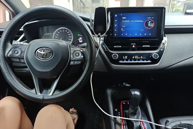 Used Toyota Levin 2022 Dual-Motor 1.8H E-CVT Sport Edition Center Console
