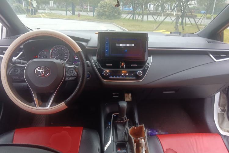 Used Toyota Levin 2022 185T CVT Luxury Edition Center Console