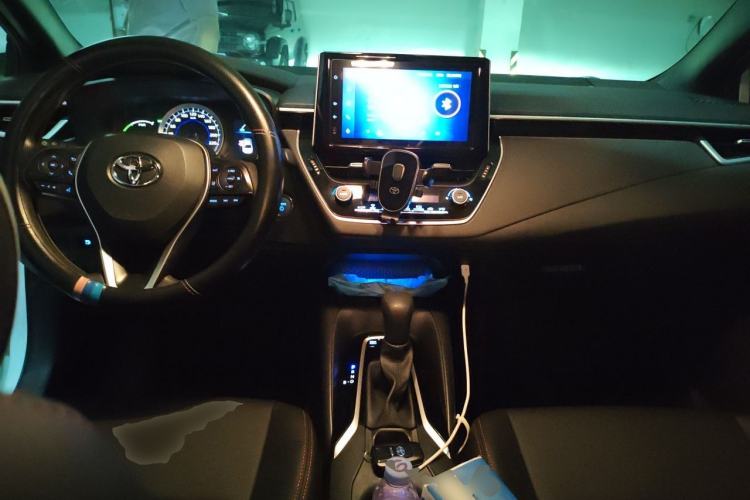 Used Toyota Levin 2022 Dual-Engine 1.8H E-CVT Luxury Edition Center Console