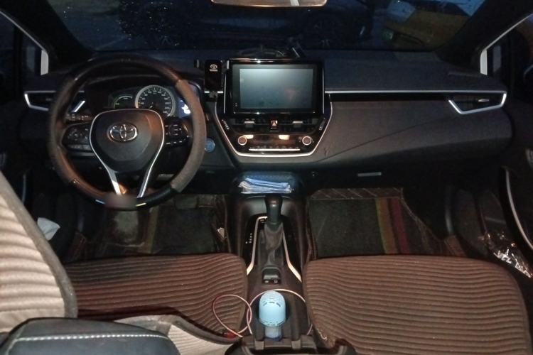 Used Toyota Levin 2022 Dual-Engine 1.8H E-CVT Luxury Edition Center Console