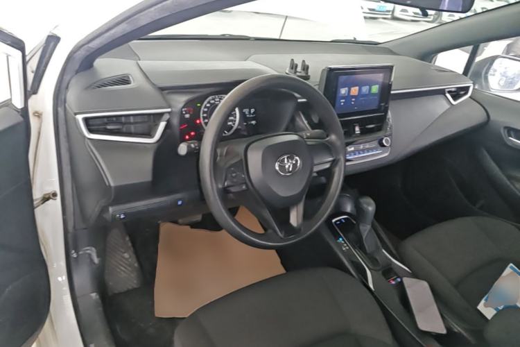 Used Toyota Levin 2022 Facelift TNGA 1.5L CVT Progressive Edition Center Console