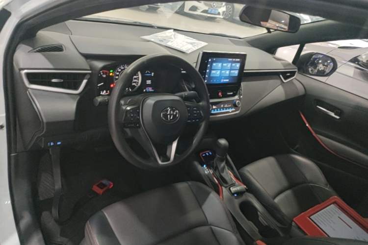 Used Toyota Levin 2022 185T CVT Sport Edition Center Console