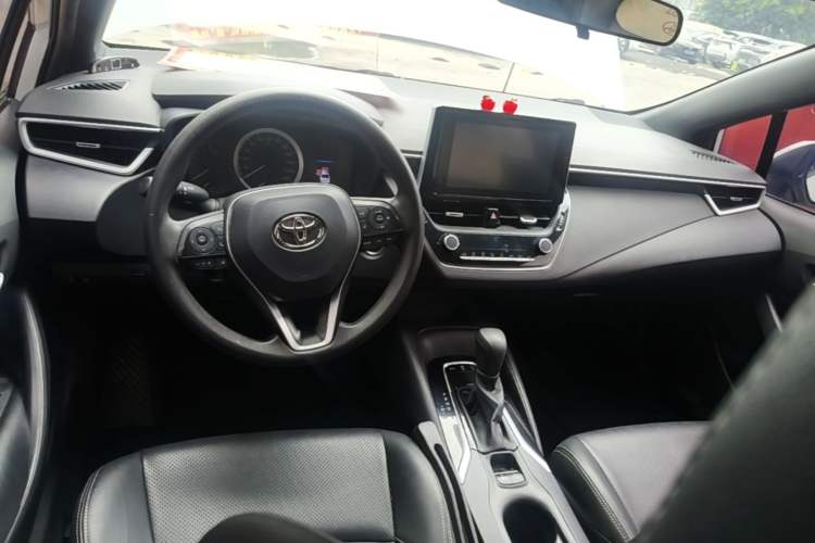 Used Toyota Levin 2022 185T CVT Luxury Edition Center Console