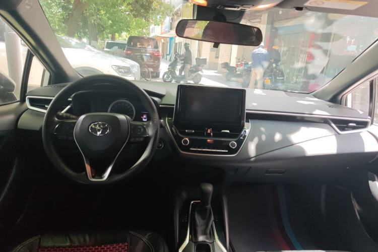Used Toyota Levin 2022 185T CVT Luxury Edition Center Console