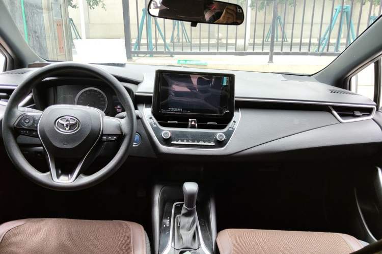 Used Toyota Levin 2022 Dual-Engine 1.8H E-CVT Luxury Edition Center Console