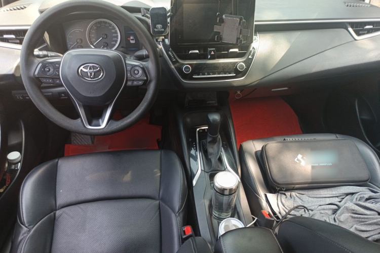Used Toyota Levin 2022 Dual-Engine 1.8H E-CVT Luxury Edition Center Console