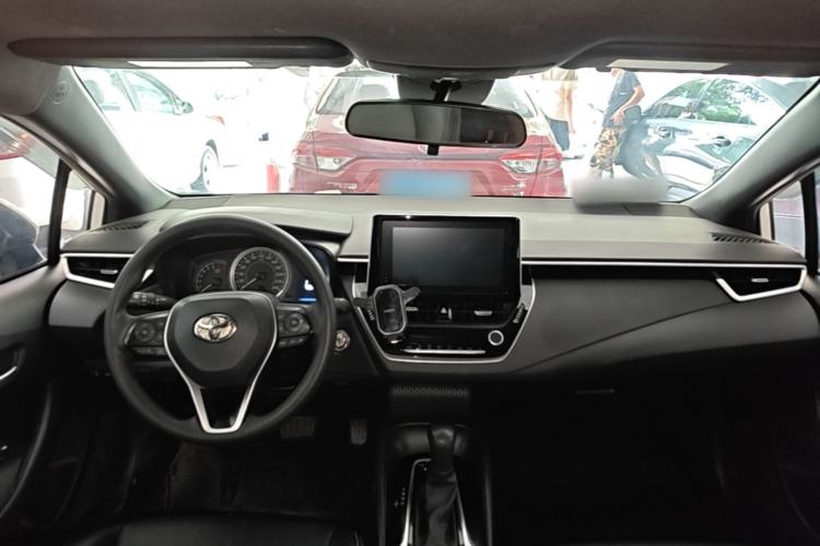Used Toyota Levin 2022 185T CVT Luxury Edition Center Console