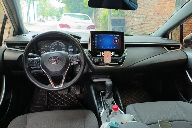 Used Toyota Levin 2022 Dual-Engine 1.8H E-CVT Luxury Edition Center Console