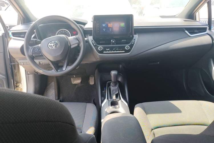 Used Toyota Levin 2022 Facelift TNGA 1.5L CVT Progressive Edition Center Console