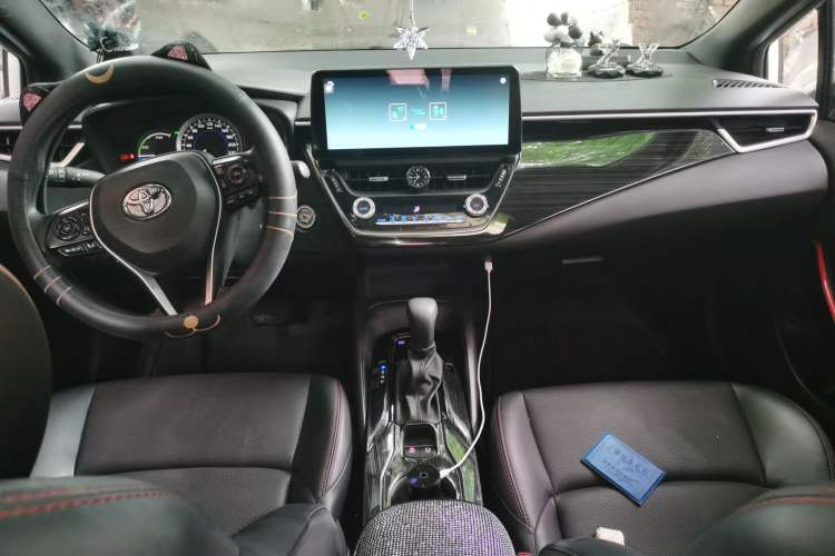 Used Toyota Levin 2022 Dual-Motor 1.8H E-CVT Sport Edition Center Console