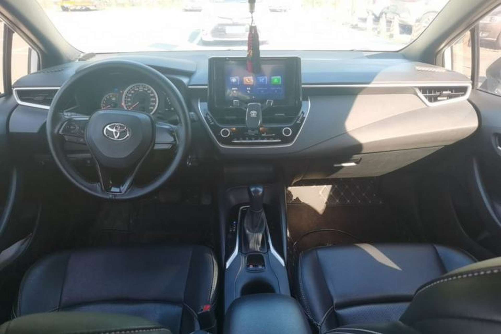 Used Toyota Levin 2022 Facelift TNGA 1.5L CVT Progressive Edition Center Console