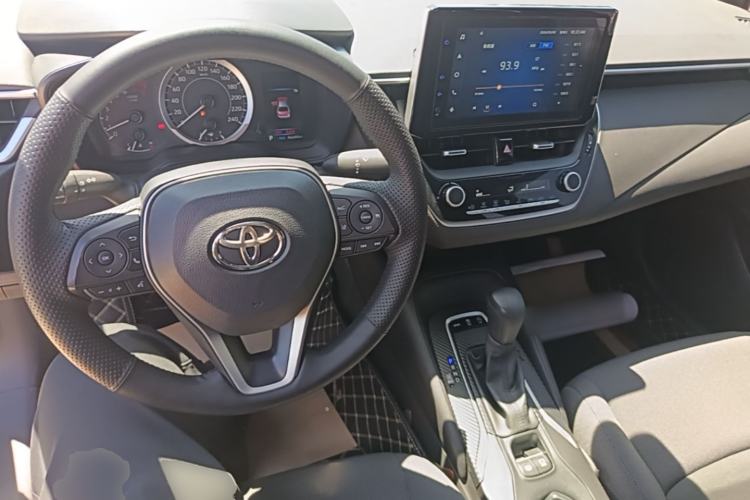Used Toyota Levin 2022 185T CVT Luxury Edition Center Console