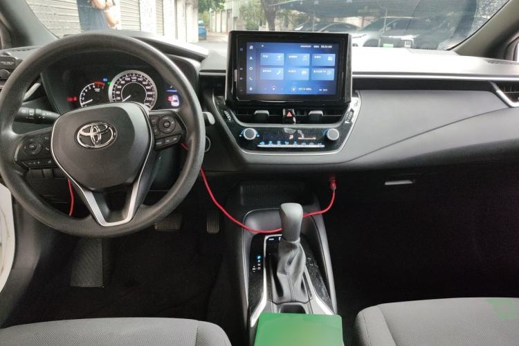Used Toyota Levin 2022 185T CVT Luxury Edition Center Console
