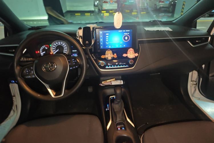 Used Toyota Levin 2022 185T CVT Luxury Edition Center Console