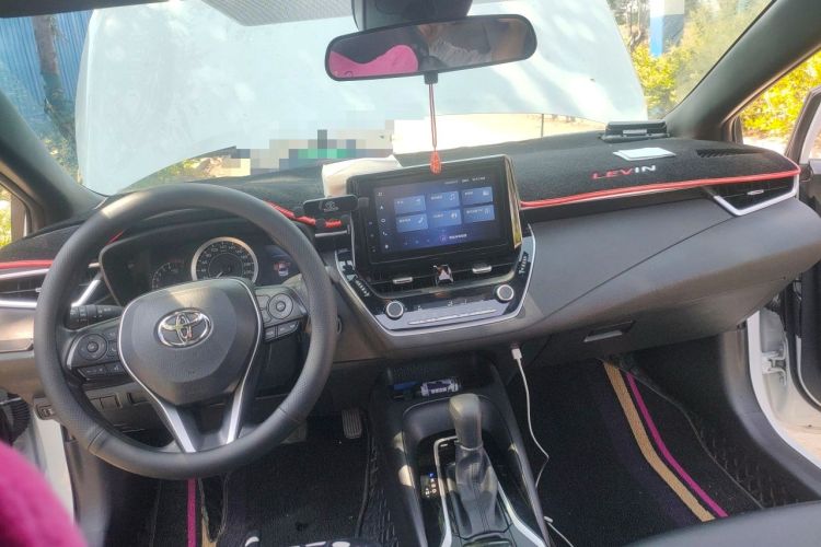 Used Toyota Levin 2022 185T CVT Luxury Edition Center Console