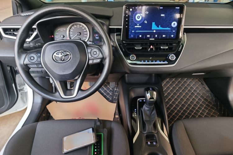 Used Toyota Levin 2022 Dual-Engine 1.8H E-CVT Luxury Edition Center Console