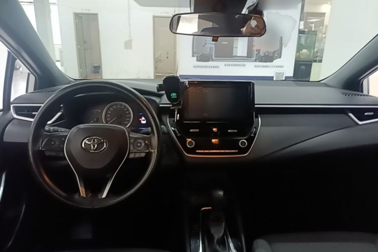Used Toyota Levin 2022 Dual-Engine 1.8H E-CVT Luxury Edition Center Console