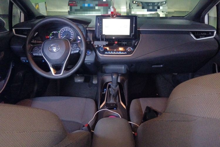 Used Toyota Levin 2022 Dual-Motor 1.8H E-CVT Leading Edition Center Console