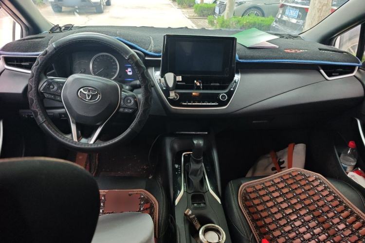 Used Toyota Levin 2022 Dual-Motor 1.8H E-CVT Leading Edition Center Console