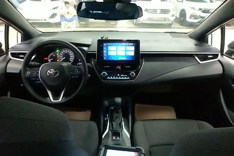 Used Toyota Levin 2022 185T CVT Luxury Edition Center Console