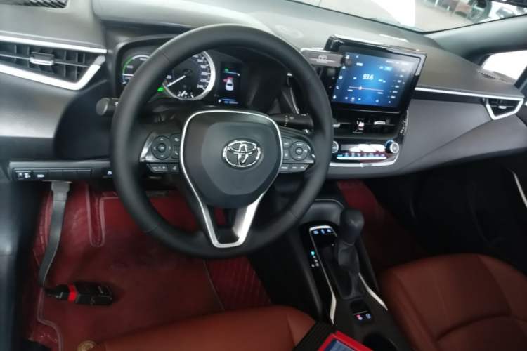 Used Toyota Levin 2022 Dual-Engine 1.8H E-CVT Luxury Edition Center Console