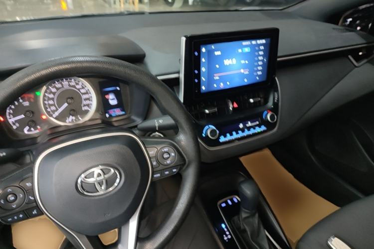 Used Toyota Levin 2022 185T CVT Luxury Edition Center Console