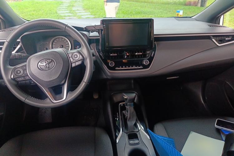 Used Toyota Levin 2022 Dual-Engine 1.8H E-CVT Luxury Edition Center Console