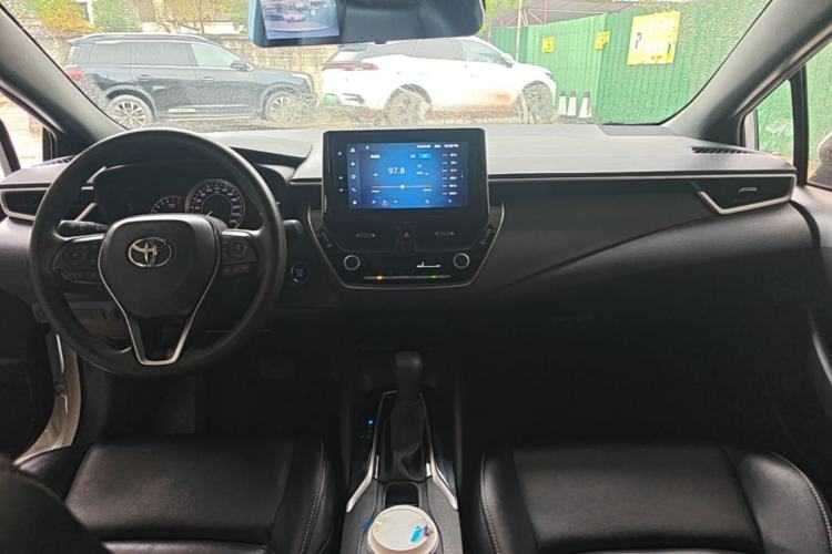 Used Toyota Levin 2022 185T CVT Luxury Edition Center Console