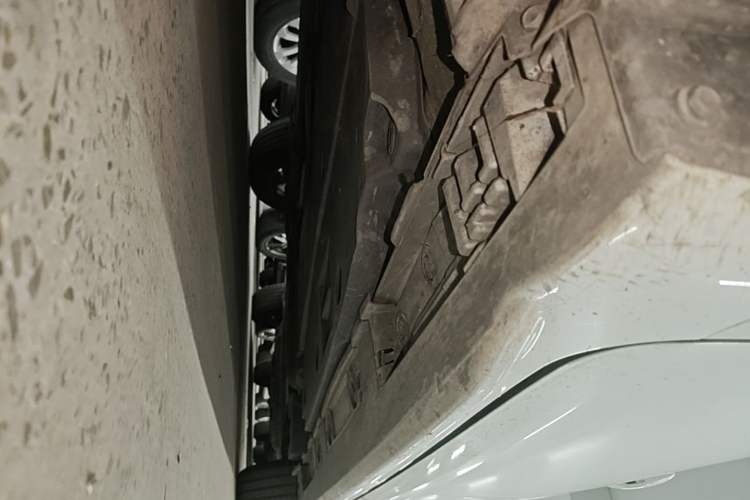 Used Toyota Levin 2022 Dual-Motor 1.8H E-CVT Progressive Edition Chassis Front Left