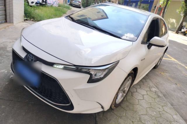Ojetý Toyota Levin 2022 Dual-Engine 1.8H E-CVT Luxury Edition