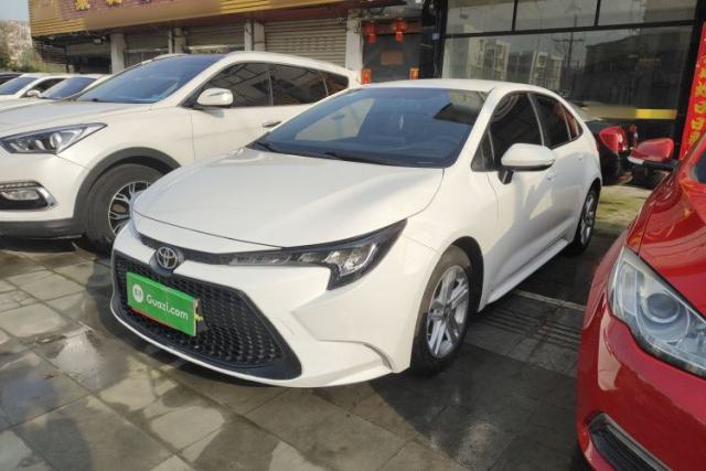 Ojetý Toyota Levin 2022 Facelift TNGA 1.5L CVT Progressive Edition